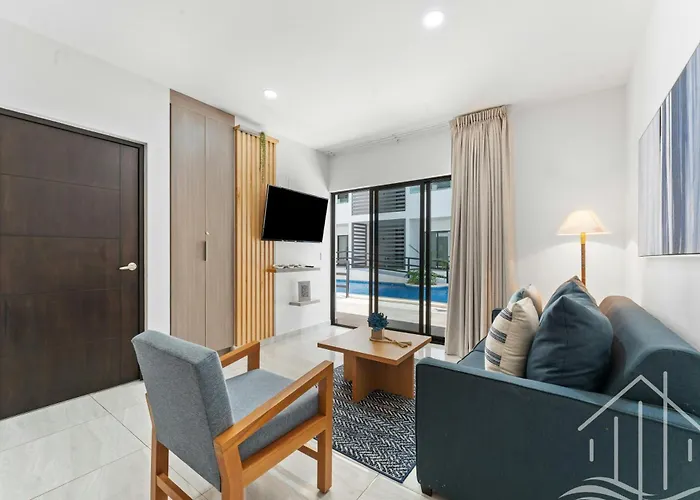 Promo!-Queen Beds-Near Beach-1St Floor-Poolside-Sleep 6
