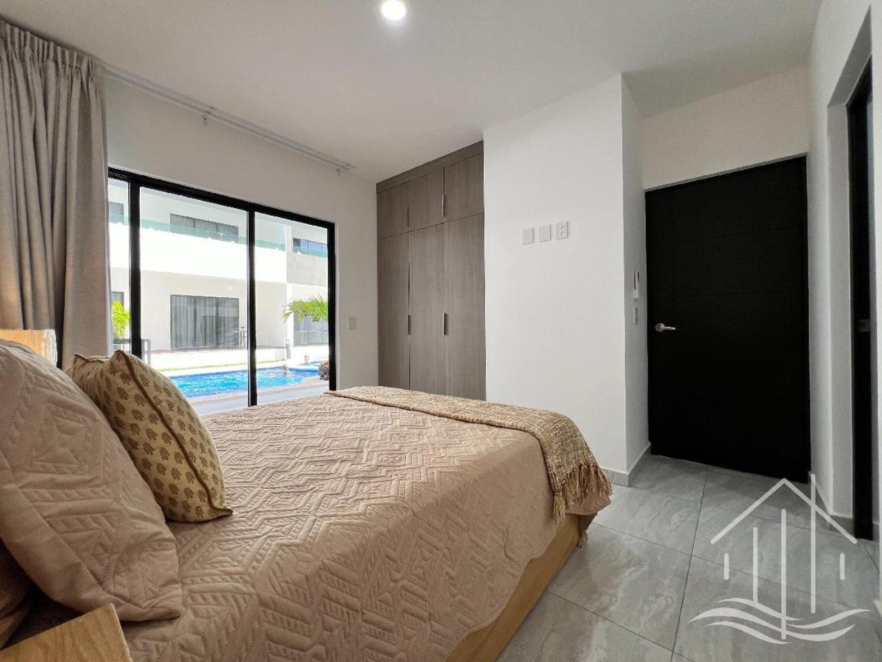 Apartment Promo!-queen Beds-near Beach-1st Floor-poolside-sleep 6