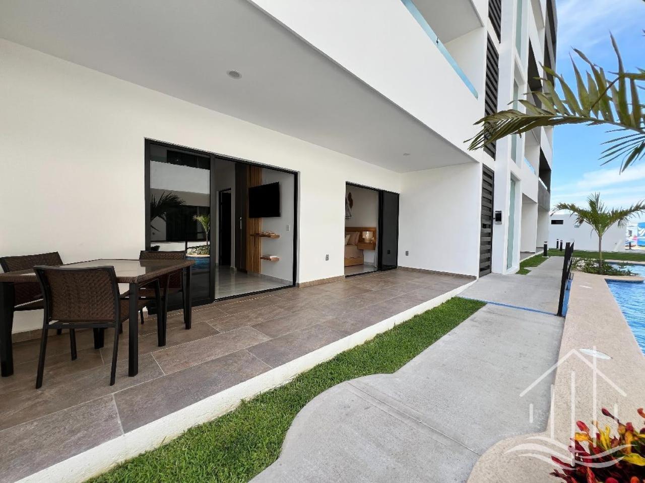 Promo!-queen Beds-near Beach-1st Floor-poolside-sleep 6