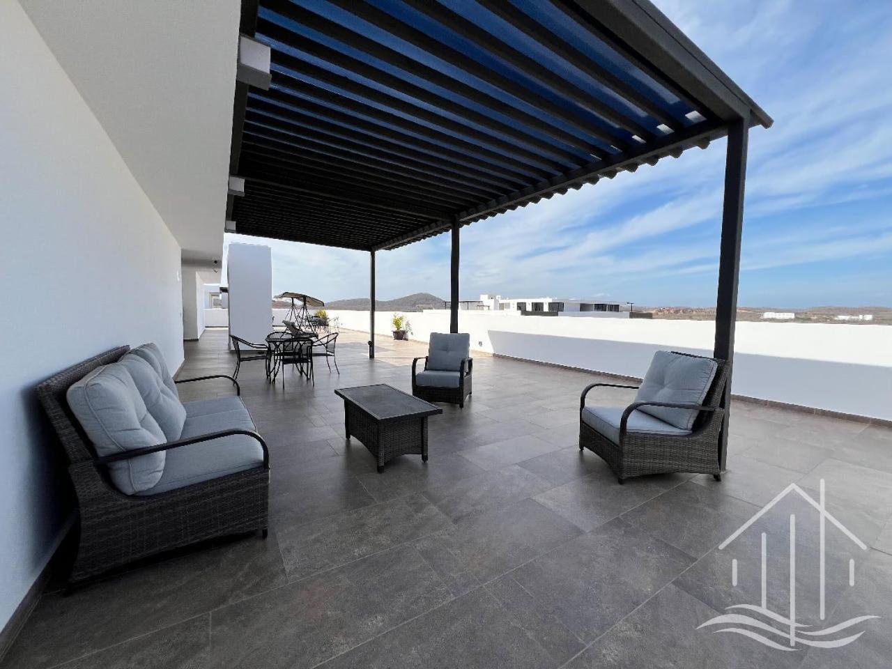 Promo!-queen Beds-near Beach-1st Floor-poolside-sleep 6 Apartment