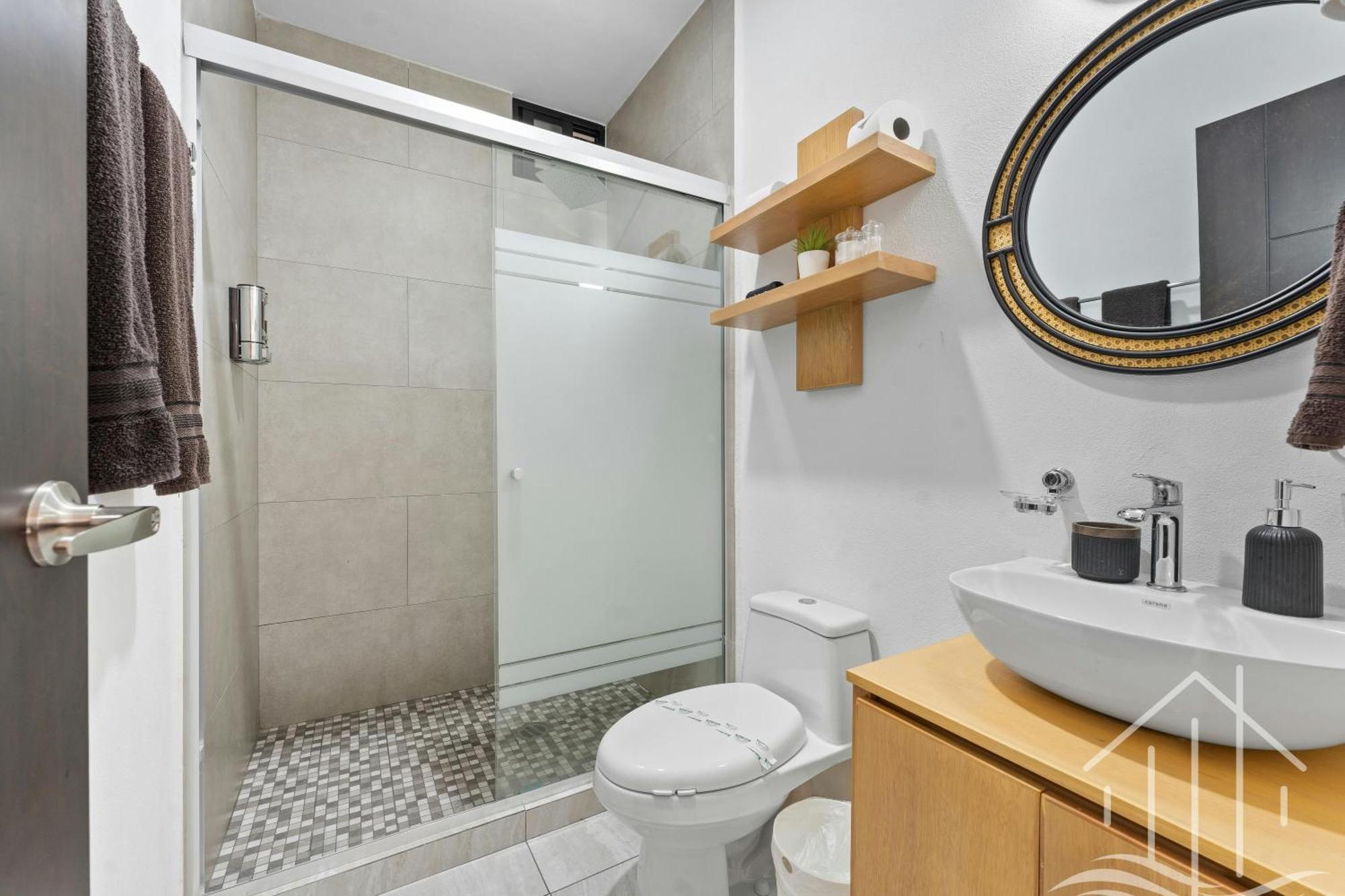 Promo!-queen Beds-near Beach-1st Floor-poolside-sleep 6 Apartment Mazatlan